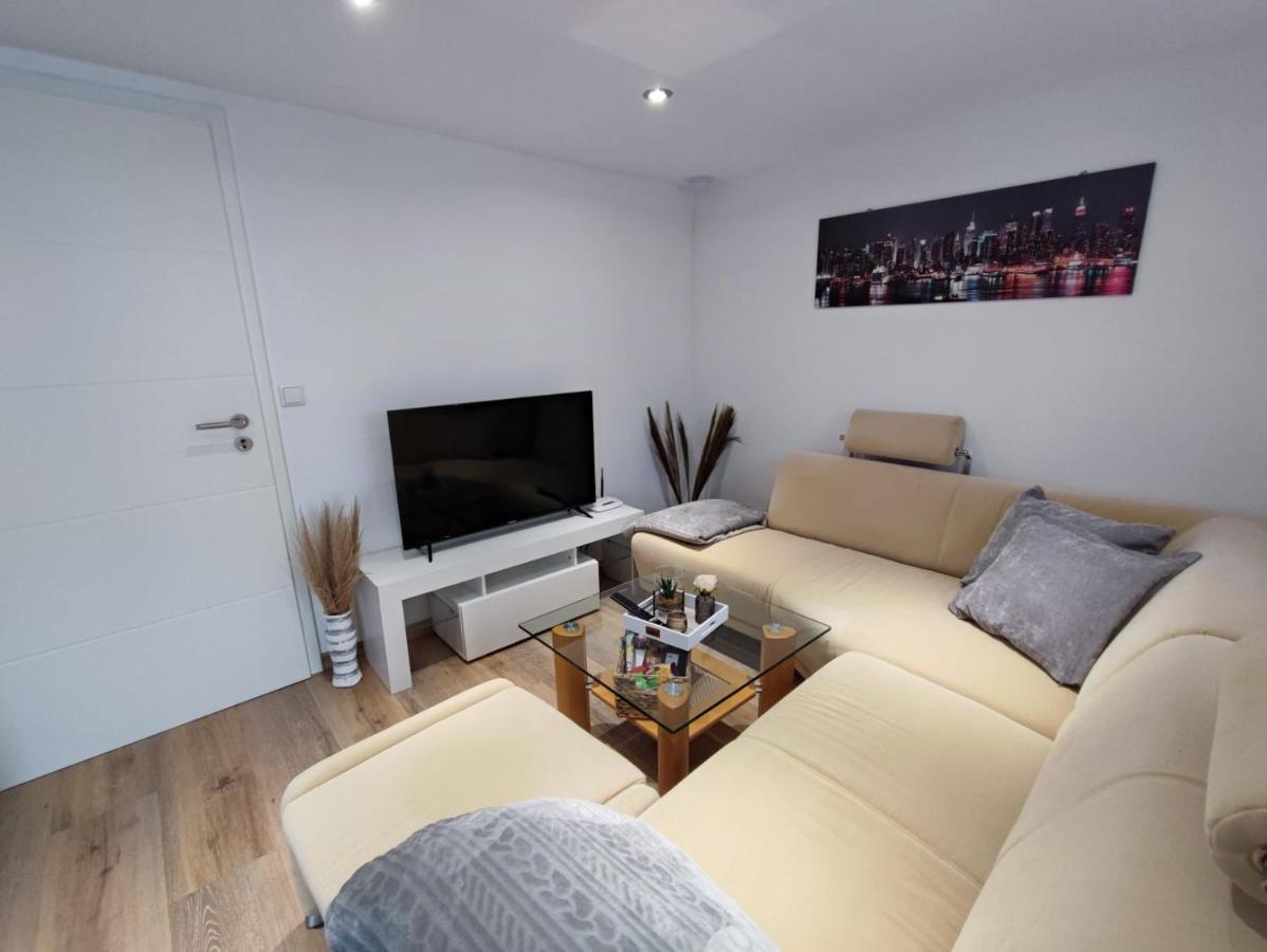 Elida Apartment Burgrieden Luaran gambar